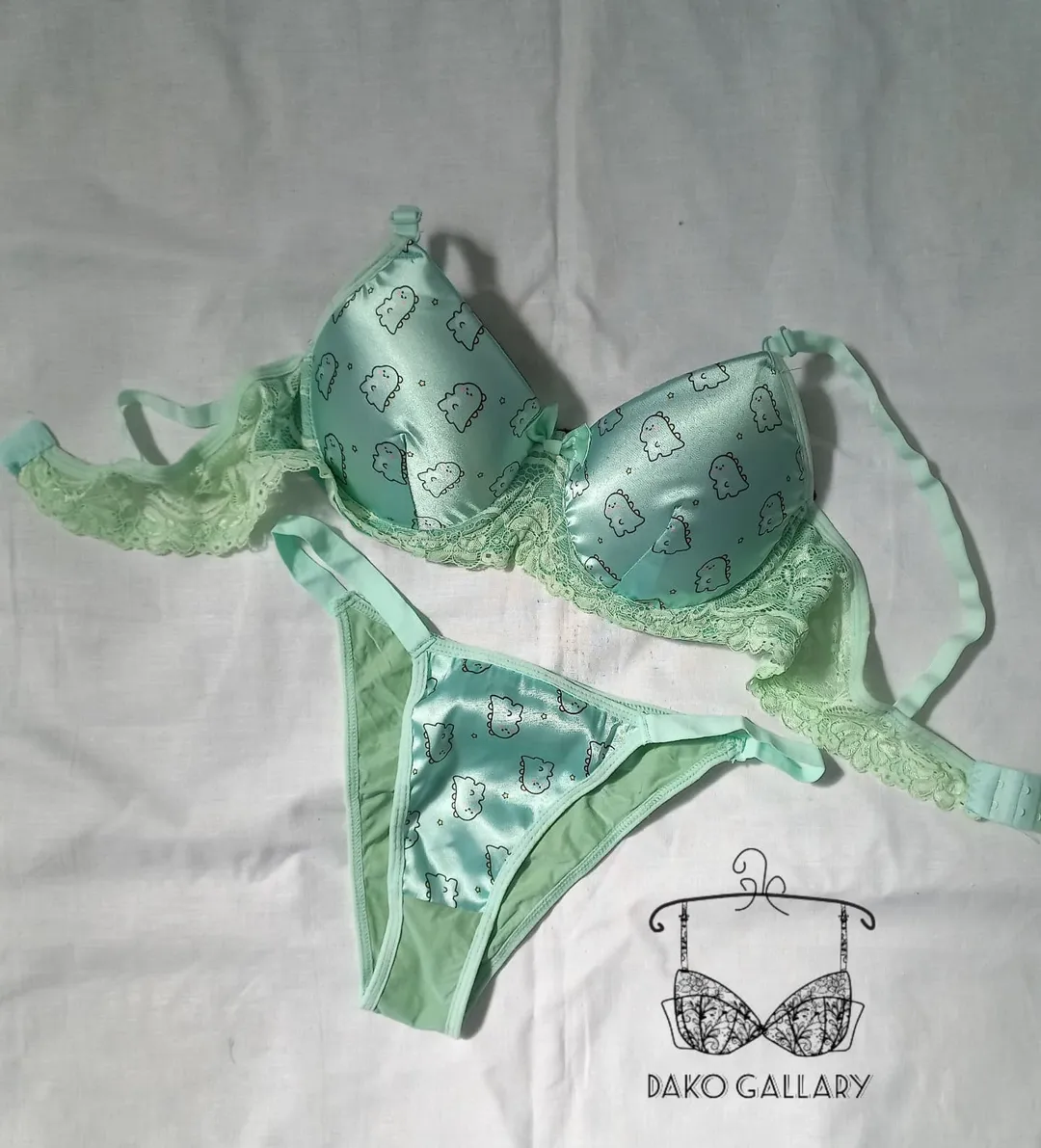 ست شورت و سوتین زنانه عروسکی