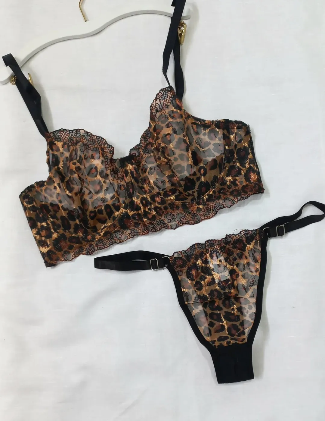 ست شورت و سوتین توری برند trt